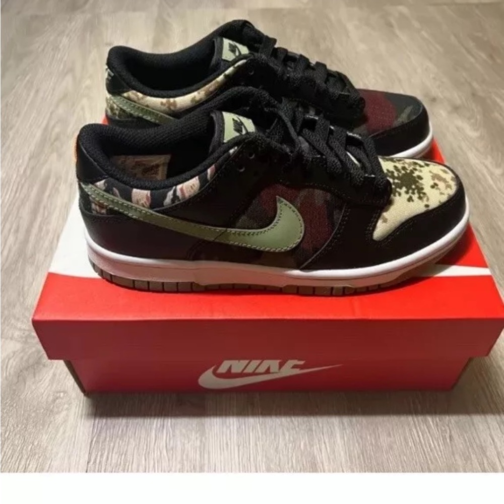 Nike dunk low crazy camo